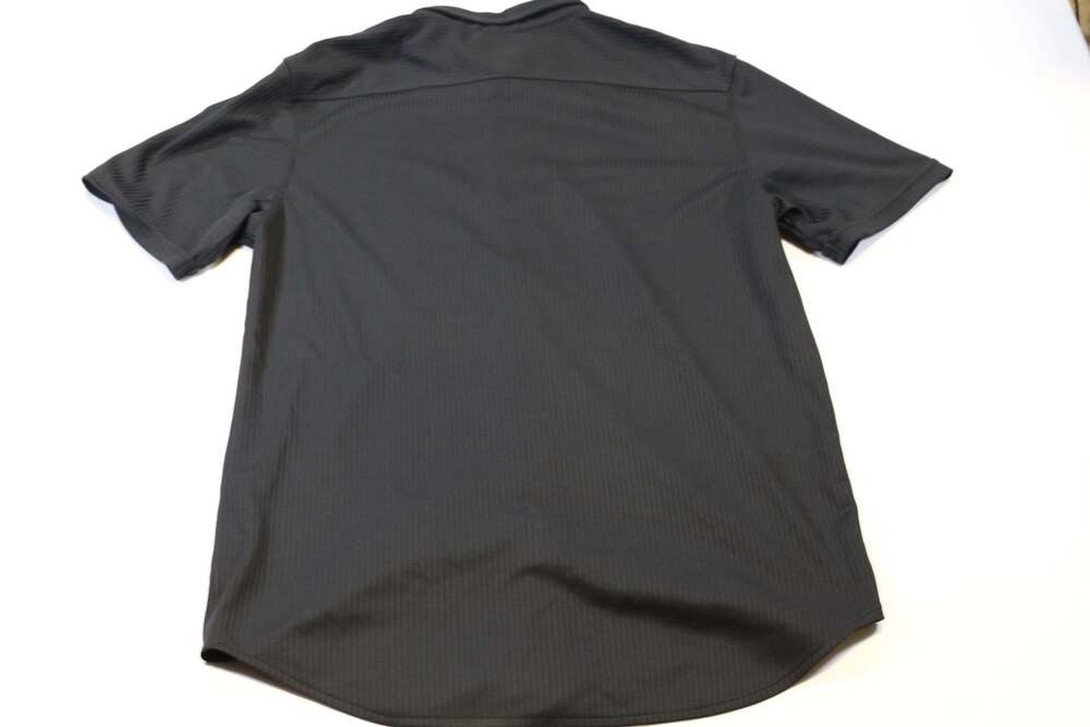 Metropolitan View Short Sleeve Textured Pinstripe Button Down Shirt - Picture 6 of 7